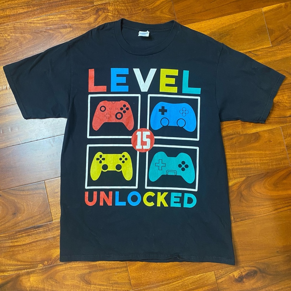 EUC Men’s Size Lg, Level Is Unlocked Black Colorful Graphic Short Sleeve T-Shirt